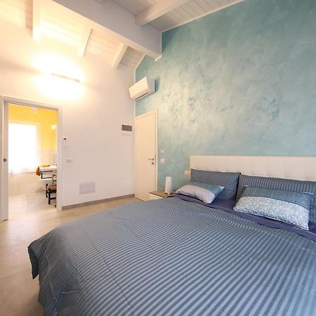 Bed And Breakfast Elmiraモデナ エクステリア 写真
